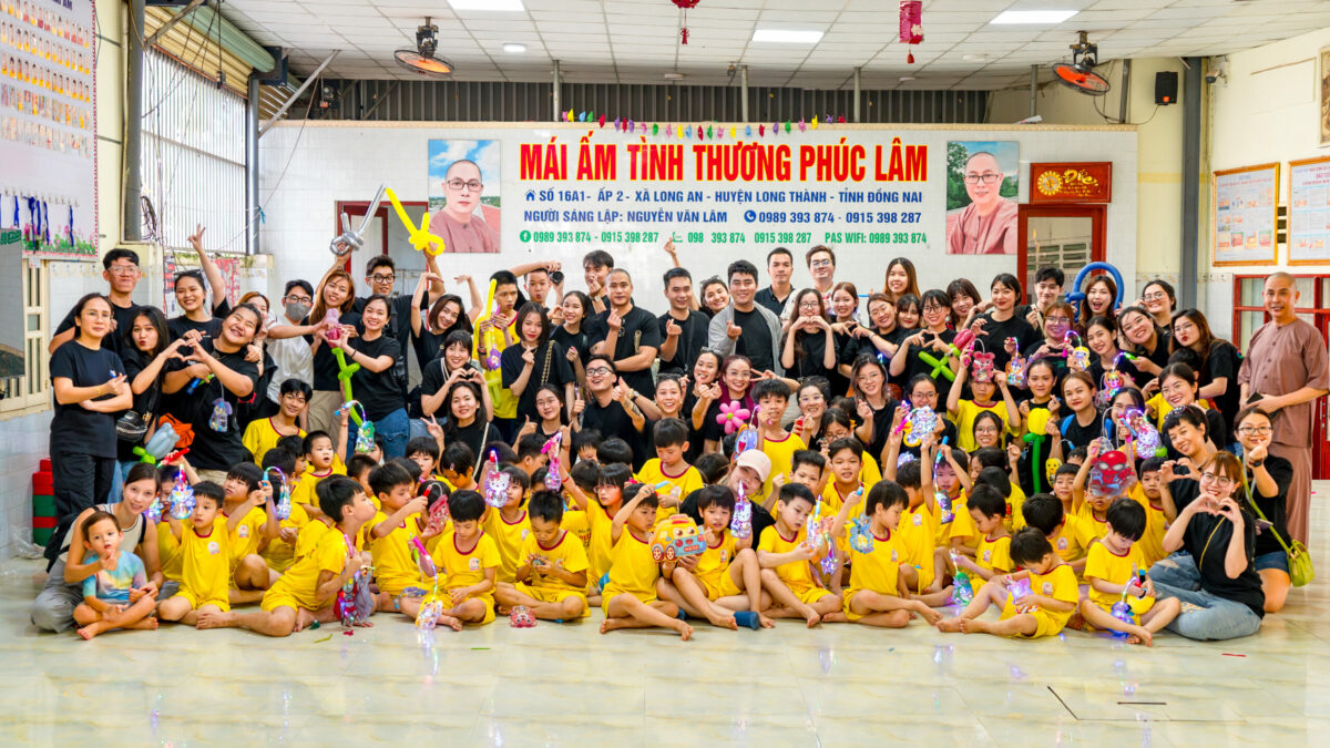 Chuyến đi thiện nguyện tới Mái Ấm Phúc Lâm